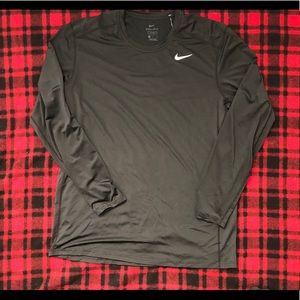 Nike Fitted Long Sleeve Tee